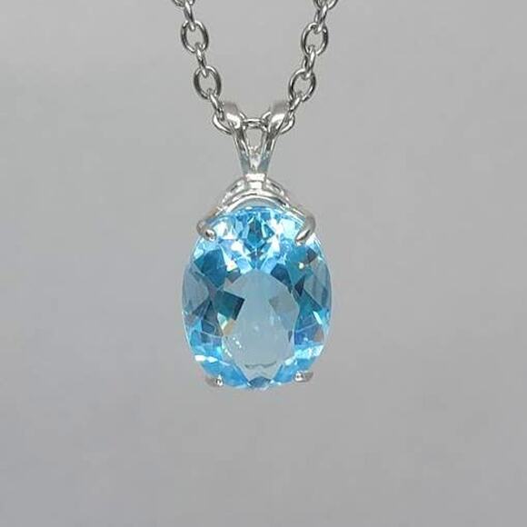 15 Carat Flawless (IF) Blue Topaz Pendant!! - Picture 6 of 12